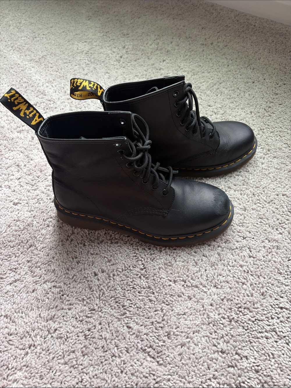 Dr. Martens 1460 Black Leather Ankle Boots. Size 8